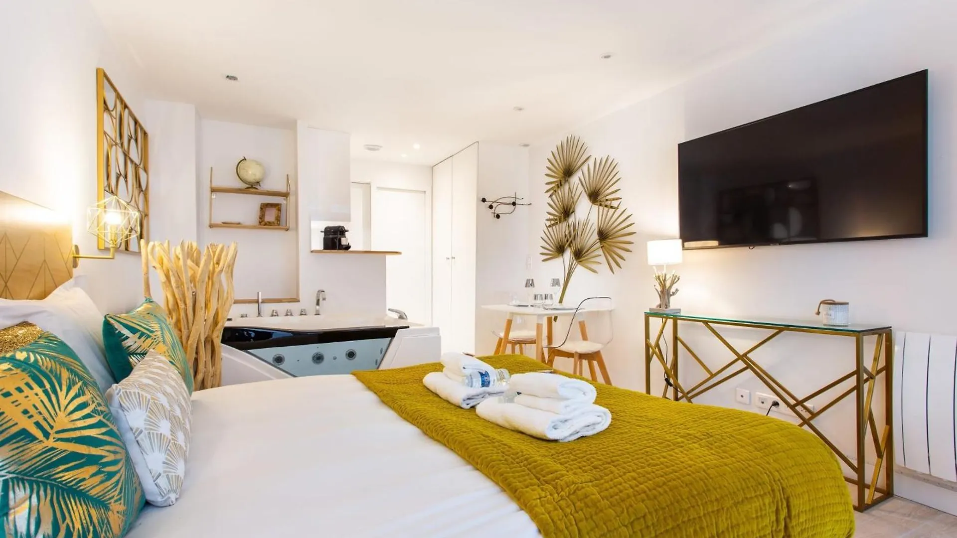 Cmg - Batignolles / Montmartre * Paris